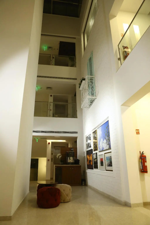 Keys Lite by Lemon Tree Hotels, Mayfield, Gurgaon
