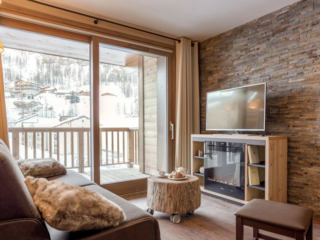 Welcoming Apartment In Tignes 1800 With Spa