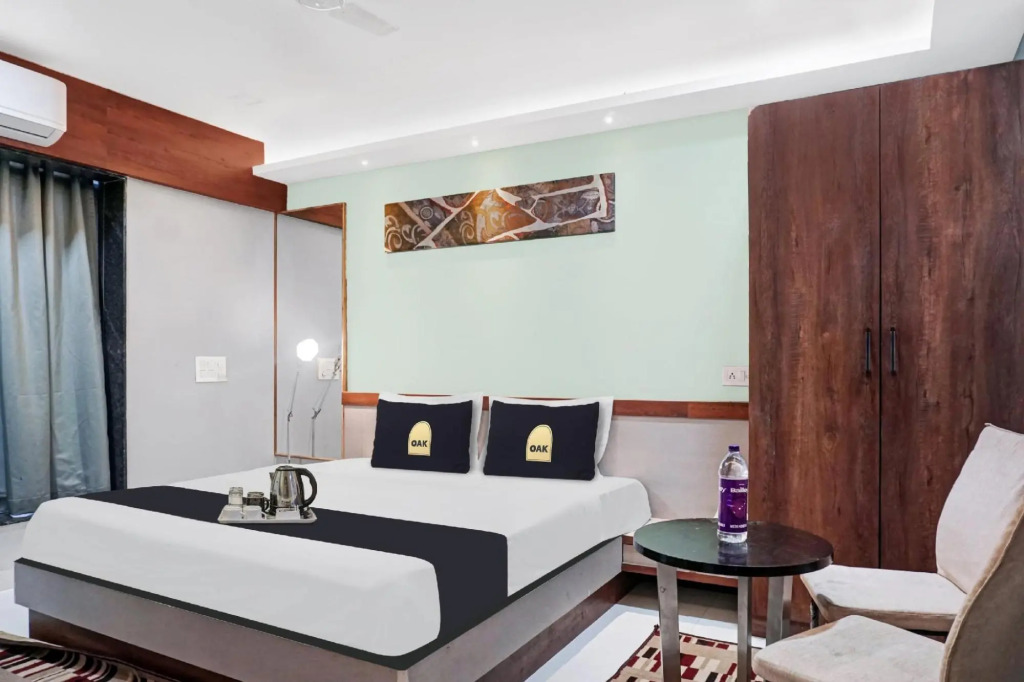 FabHotel Prime Rajmudra - Nr Butterfly Park - Hinjawadi