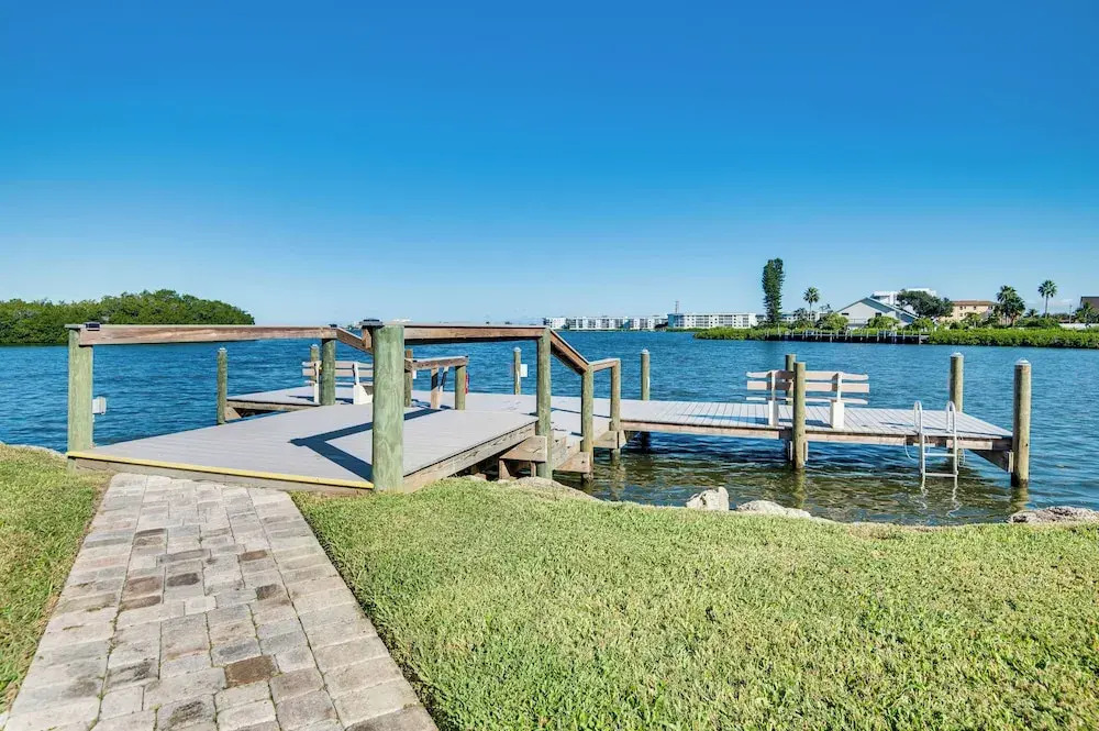 Condo w/ Direct Ocean Inlet View: Bikes Included!