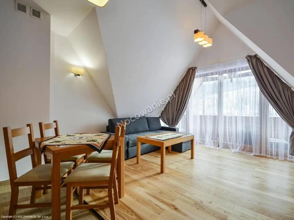 Apartamenty Jasiowe Turnie nr 3 i nr 10 Krupówki 3km
