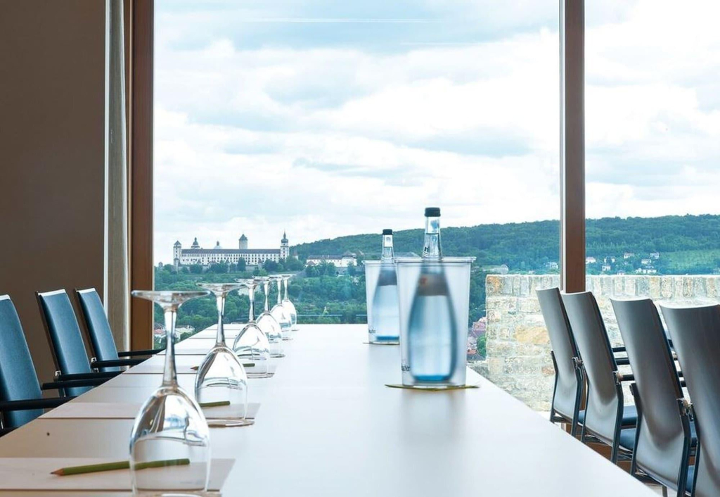 Schlosshotel Steinburg