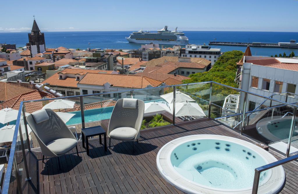 Castanheiro Boutique Hotel