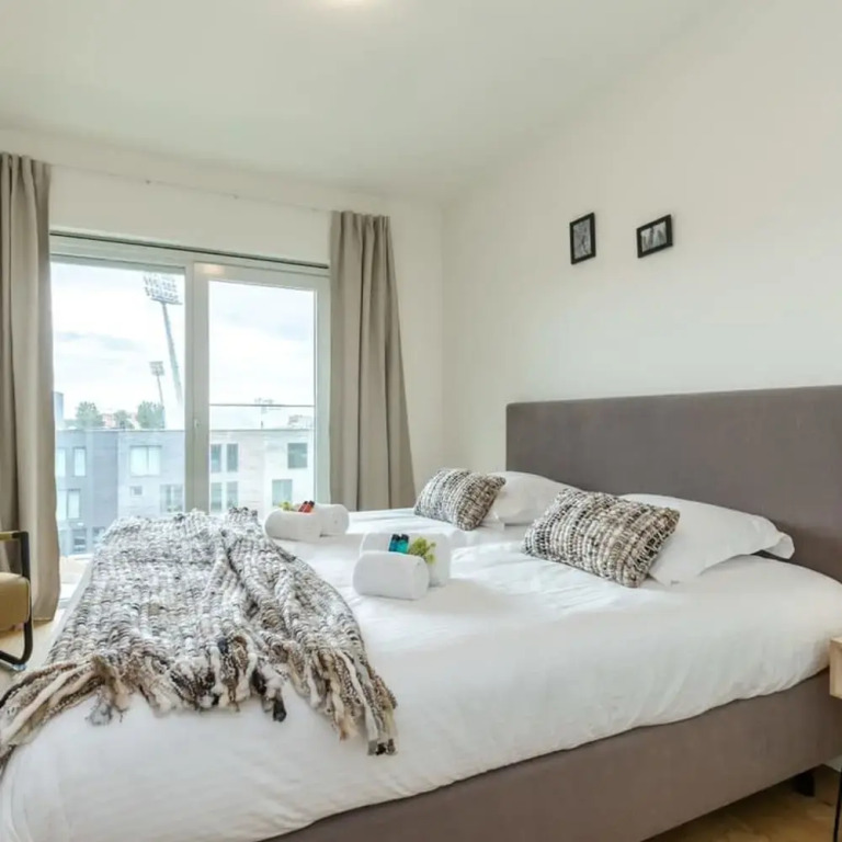 Lovely Apartment With Terrace and sea View