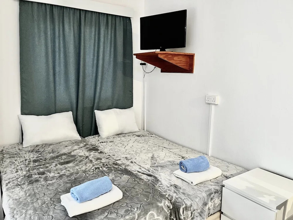 79 AN - Stay Nissi Chrysland Studio 110