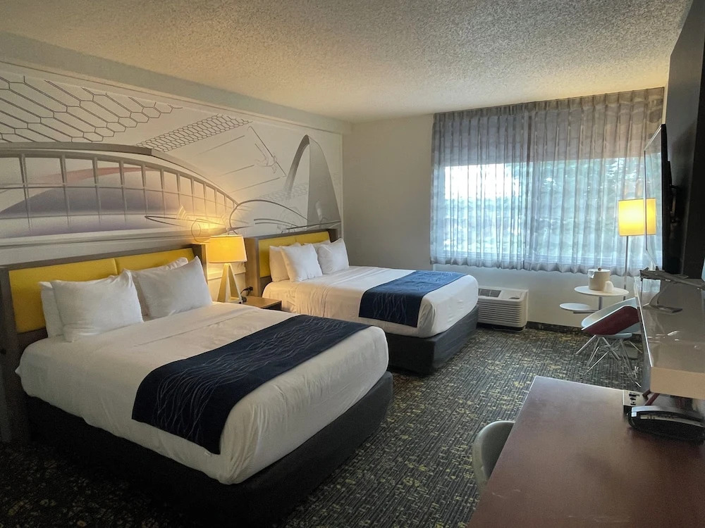Comfort Inn Airport & Conference Center