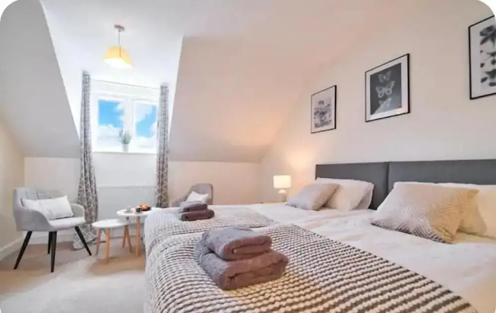 Modern Townhouse in Peterborough