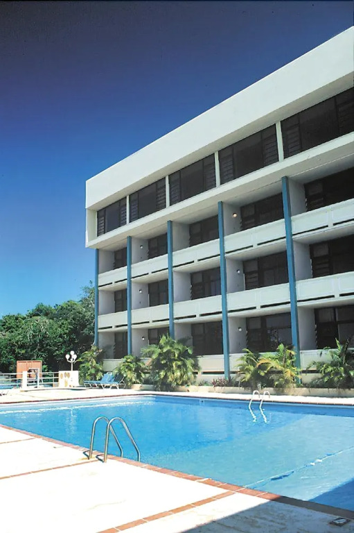 Hotel VistaMar Ocean Club