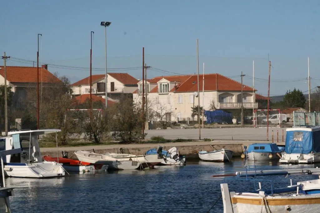 Apartment Grgas-Tucilo