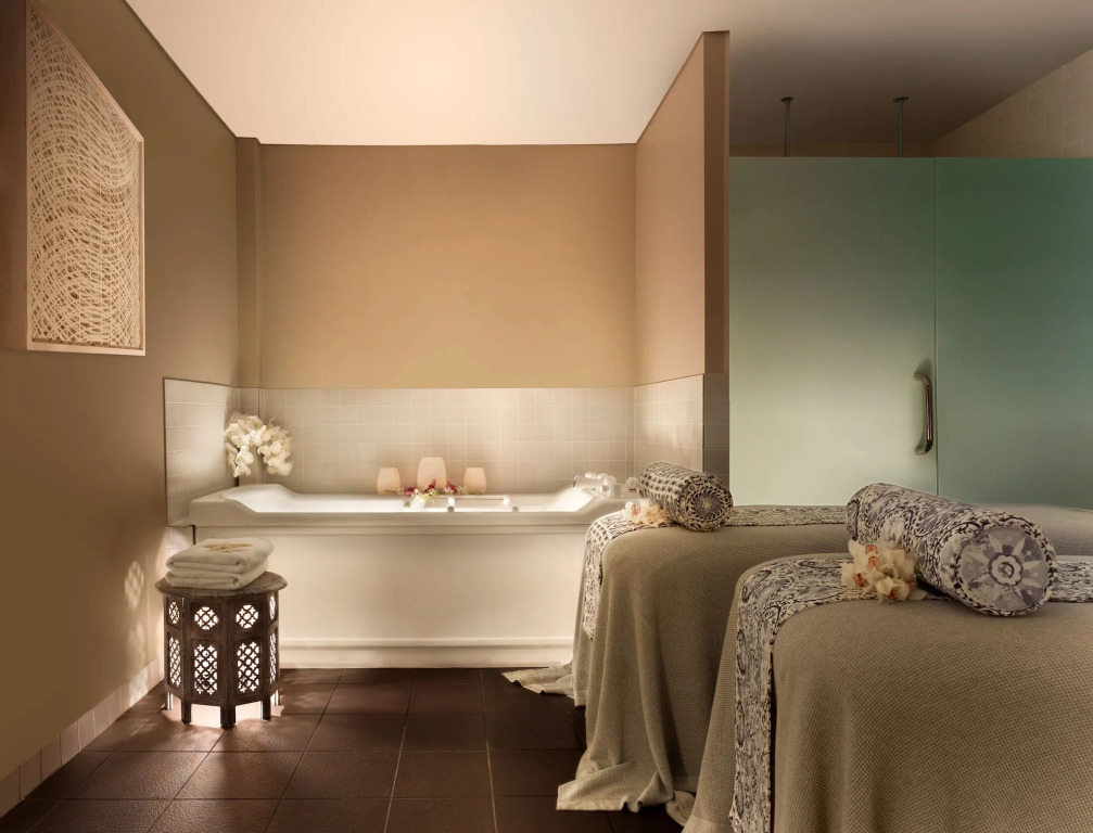 InterContinental Hayman Great Barrier Reef by IHG