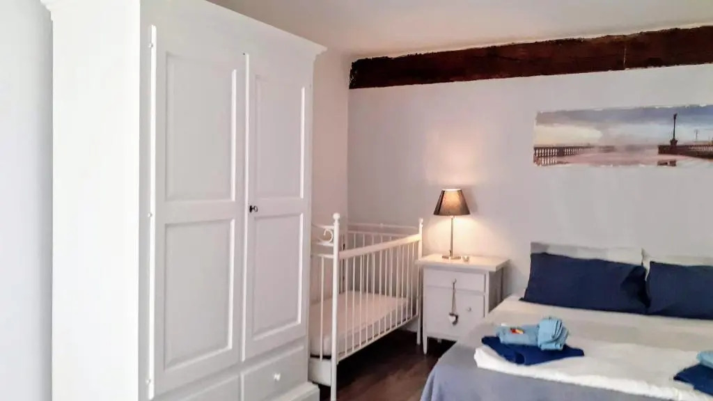 Panoramic and beautiful house 4km from the sea