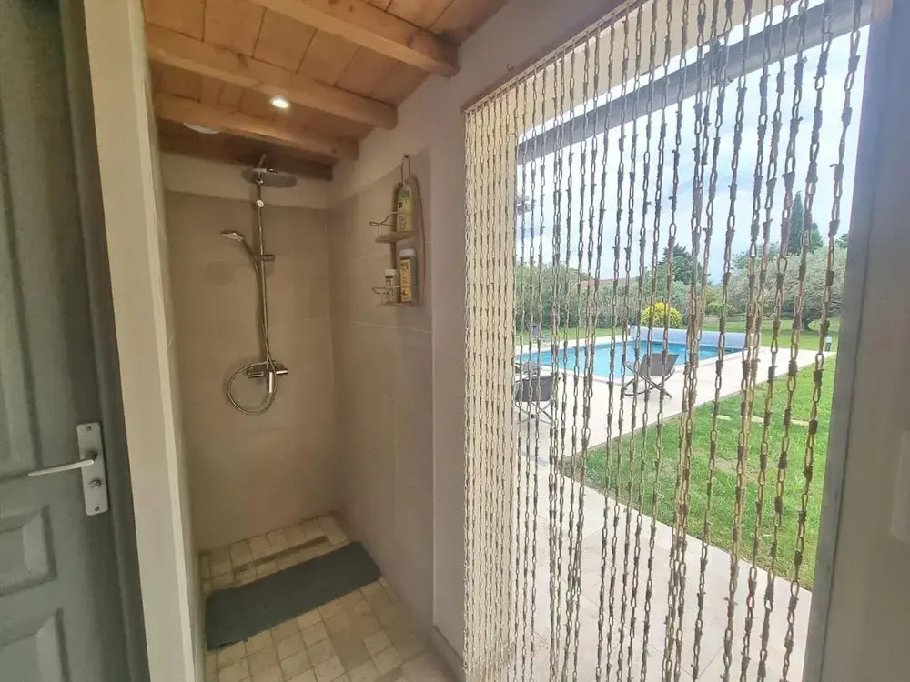 Charming Holiday House With Private Pool, Maillane