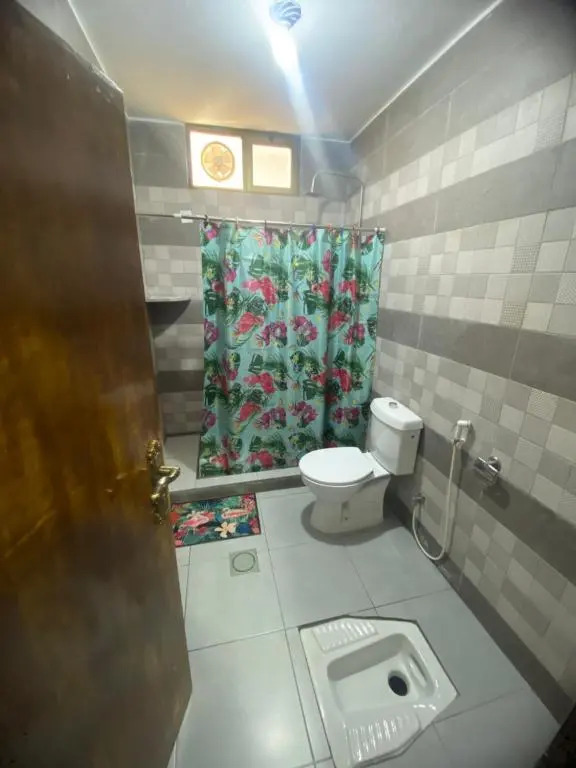 Omar Apartment
