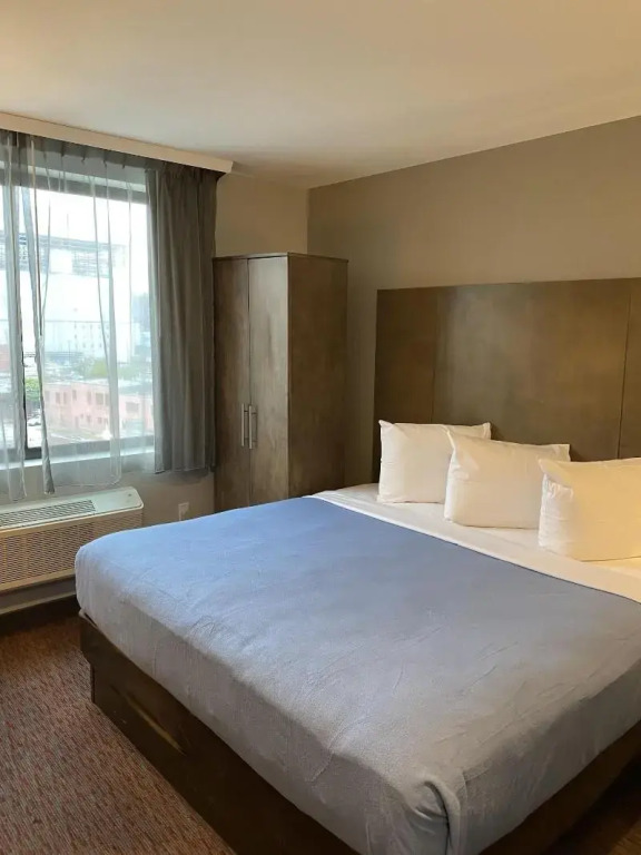 Hotel The Villa - Long Island City