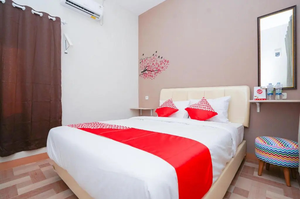Urbanview Hotel Syariah Near Gelora Delta Sidoarjo