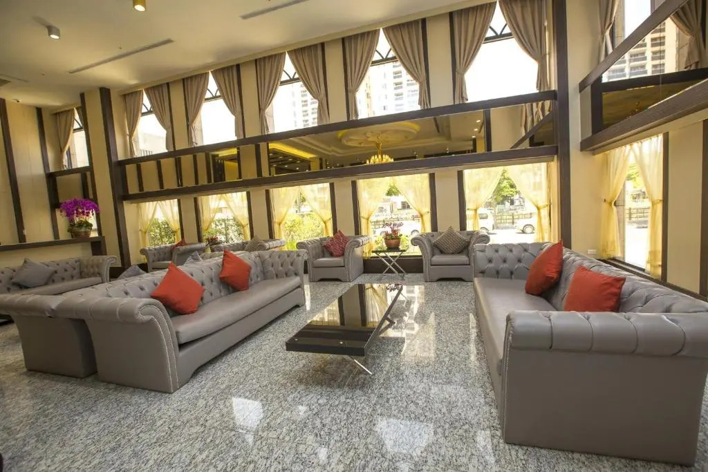 Hotel W