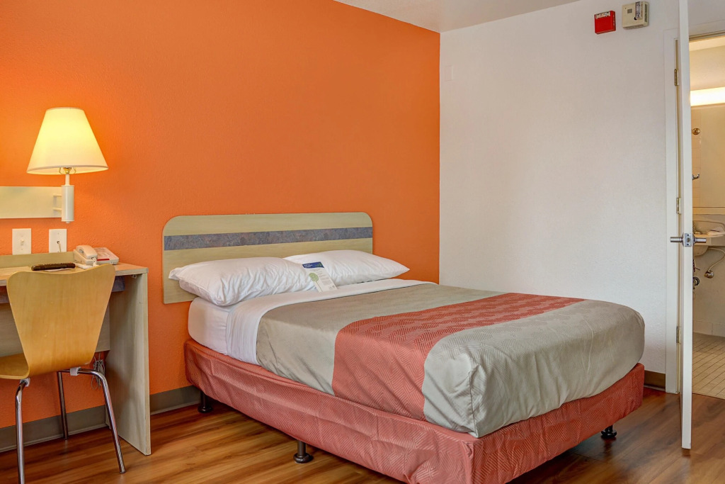 Motel 6-Portland, OR - Central