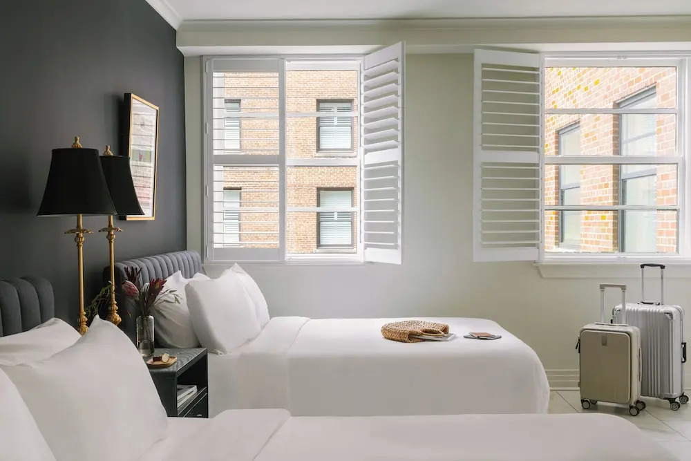 Deluxe Canal Street 2BR Suites by Sonder