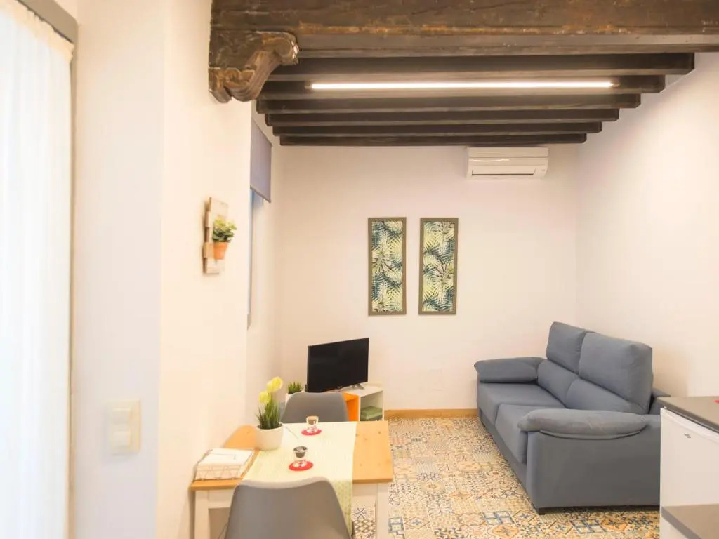 Aldaba Apartamentos