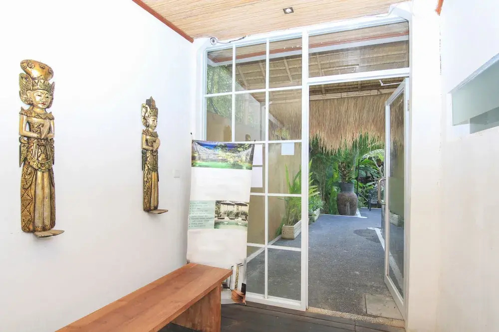 Airy Seminyak Kerobokan Umalas Klecung 38 Bali
