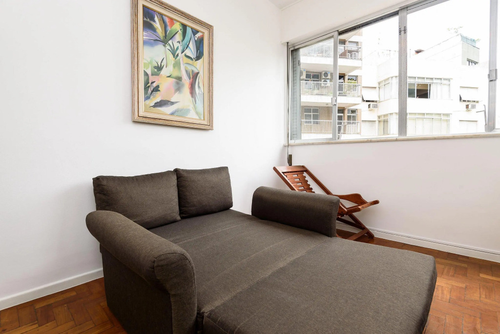 2 Quartos Em Copacabana Com Garagem | Bc 473/704