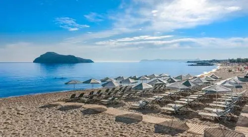 Aparthotel 4 Stars Agia Marina