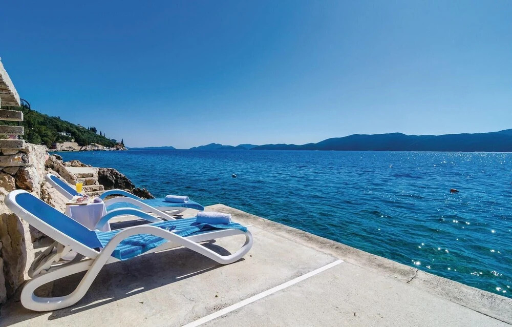 Nice Home in Ratac With Wifi and 2 Bedrooms