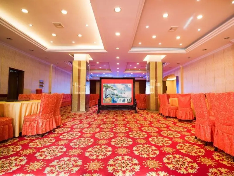 GreenTree Alliance SuZhou TaiCang City Taiping South Road Hotel