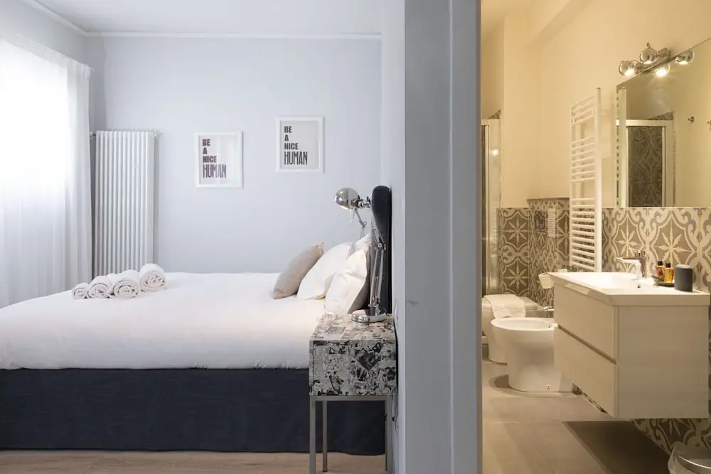 Dimora 16 Rooms & Garden