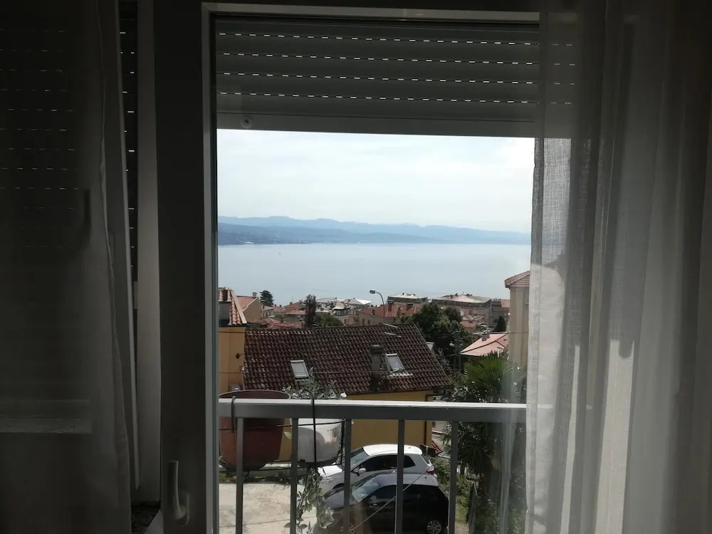 Karolina Apartment