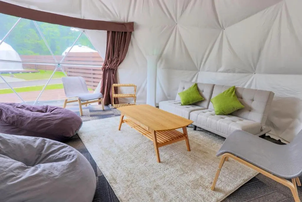 Glamping Resort Varie