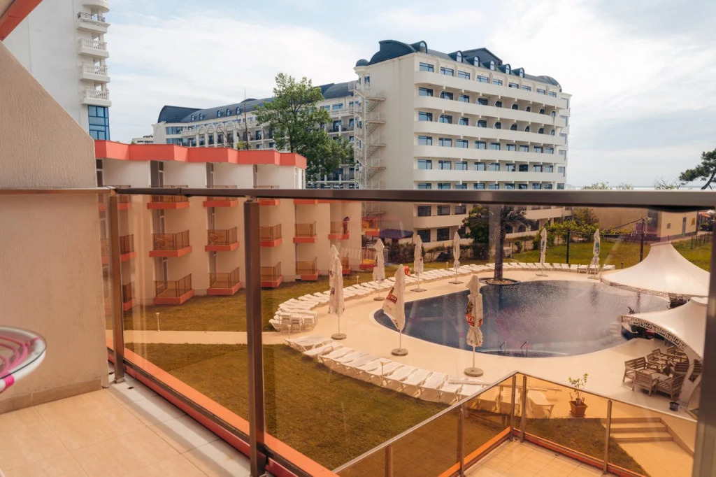 Flamingo Beach Hotel
