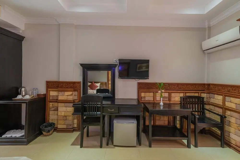Kings Luxury Hotel