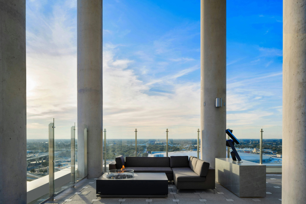 AC Hotel by Marriott Orlando Downtown