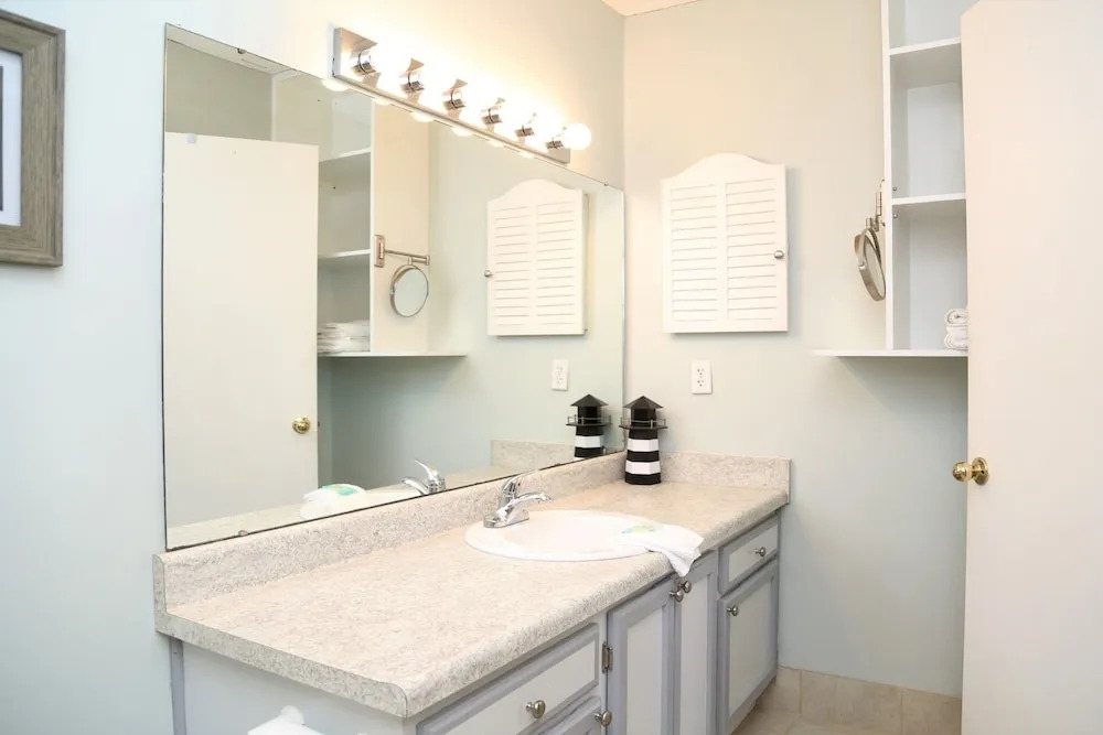Sea Oats G203 2 Bedrooms 2 Bathrooms Condo