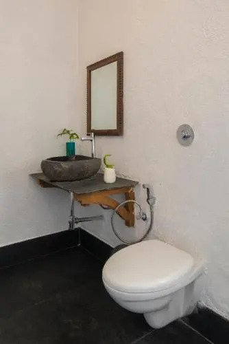 Bungalow 89 by StayVista - A hill-view villa adorned with eclectic interiors for a truly unique & captivating stay