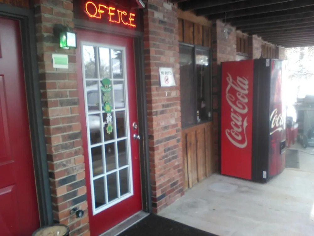 The Razorback Lodge