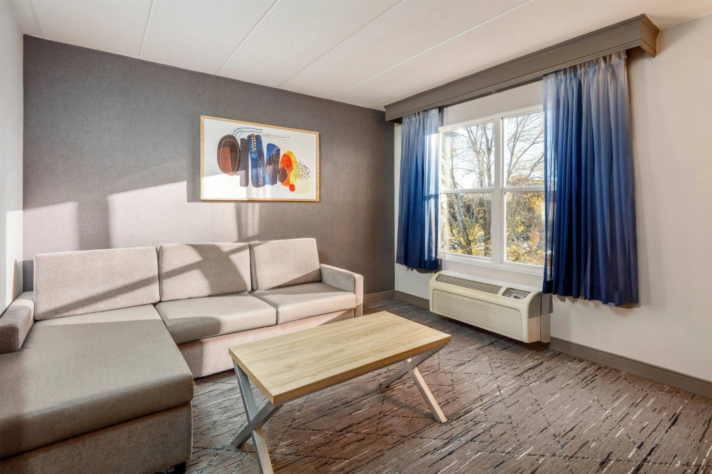 La Quinta by Wyndham Lexington Park - Patuxent