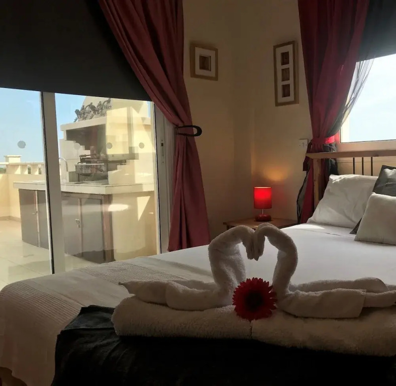 Seaview Apartment