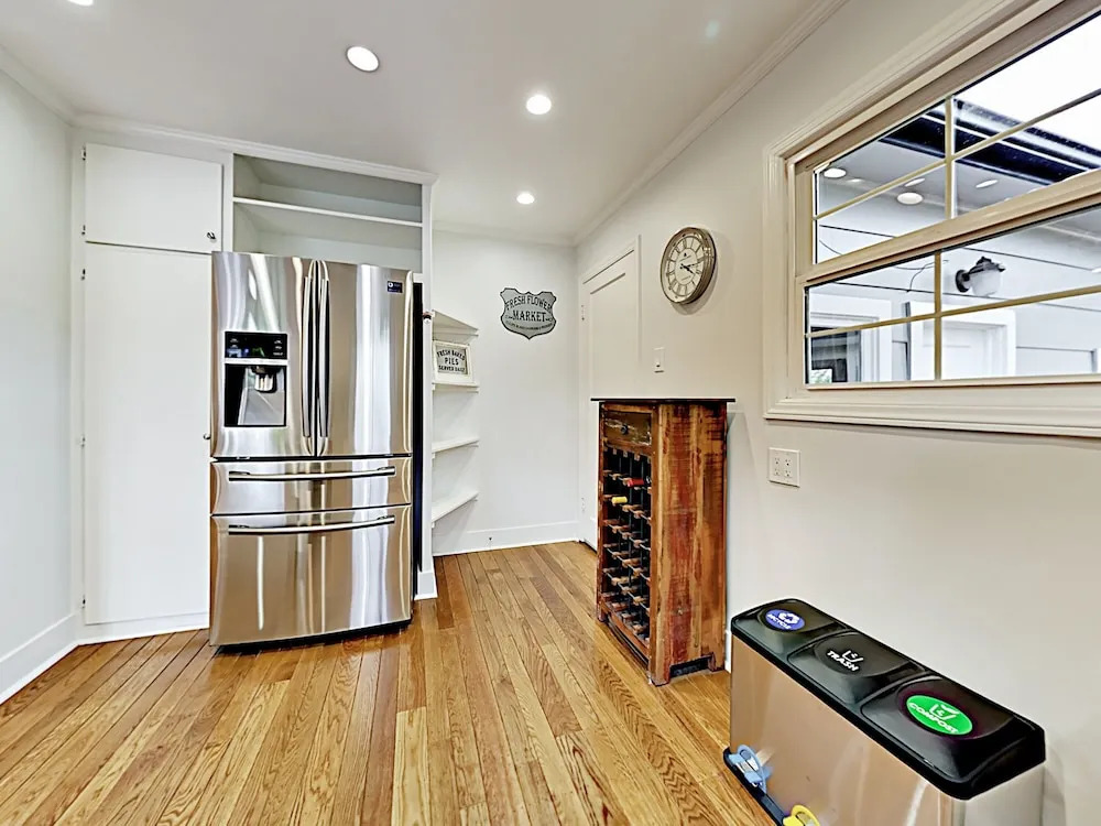 1665 James - 2 Br Home