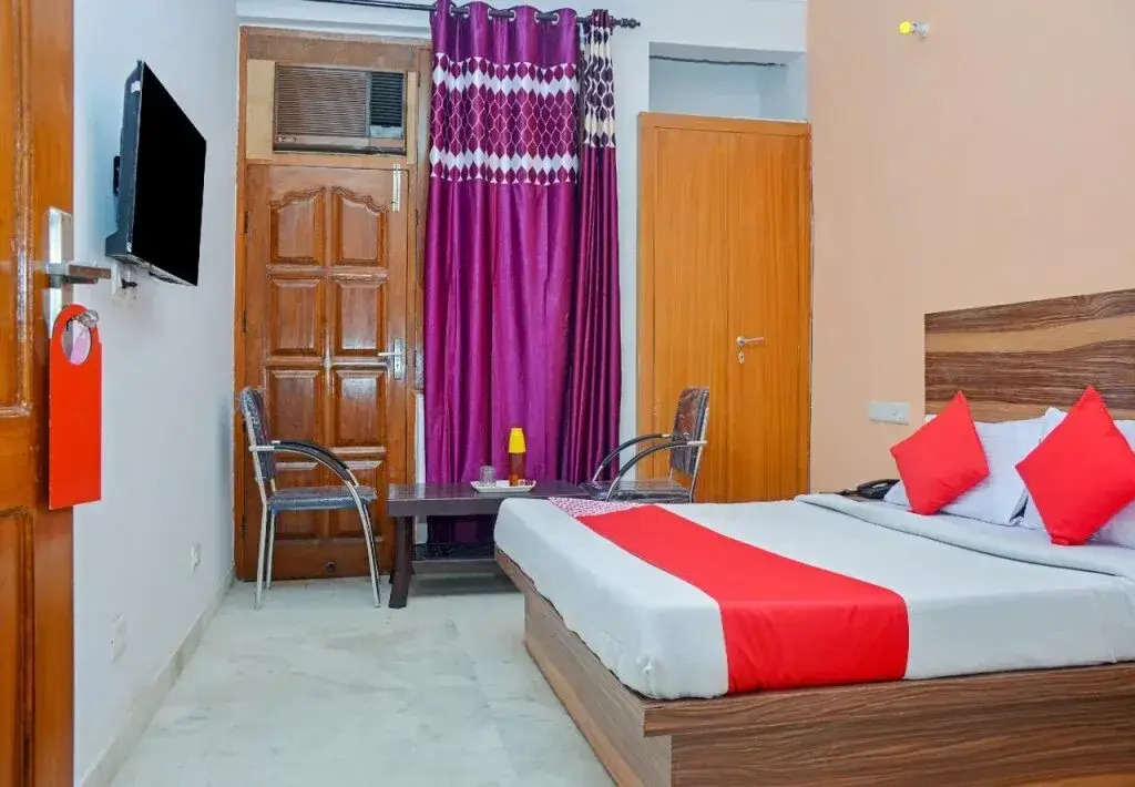 Sky Residency By OYO Rooms
