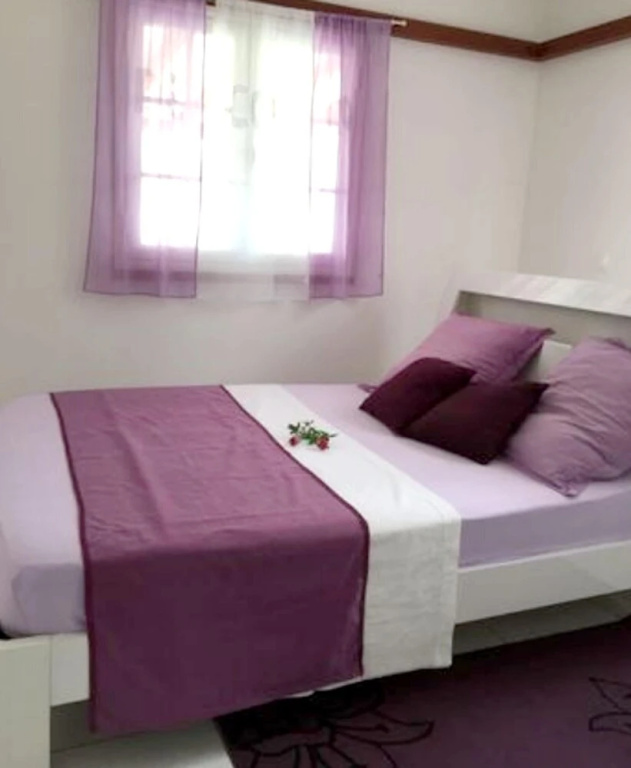 House With 2 Bedrooms in Vieux- Habitants, With Wonderful sea View, Furnished Garden and Wifi - 2 km From the Beach