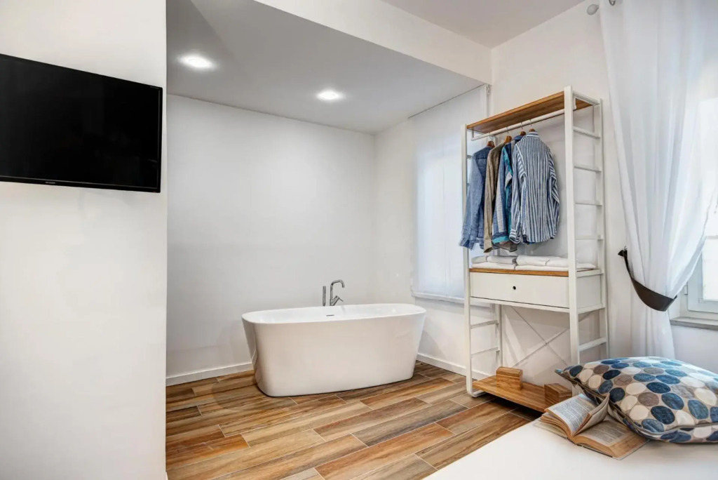 Caruso 5 by Villasandco RentalSorrento