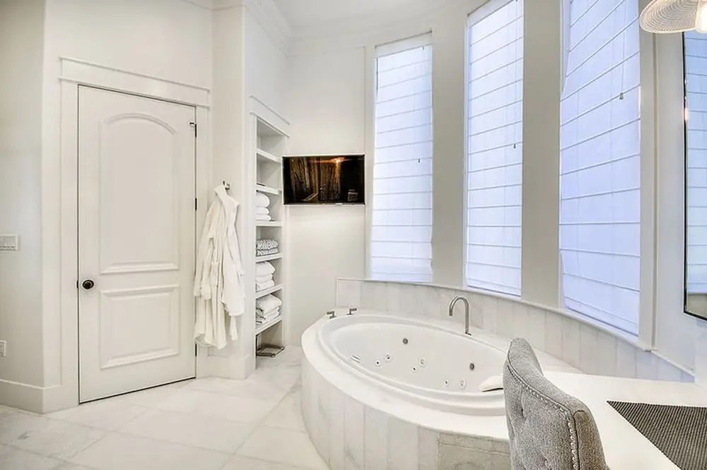 Casa del Rey by Five Star Properties