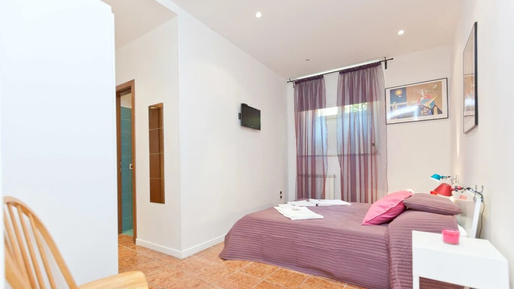 Rental In Rome Paglia Apartment