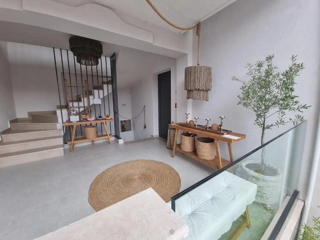 ikies suites luxury apartments by the sea 3
