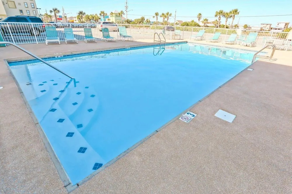 421 East Beach Blvd Condo Unit 153 2 Bedrooms 2 Bathrooms Condo