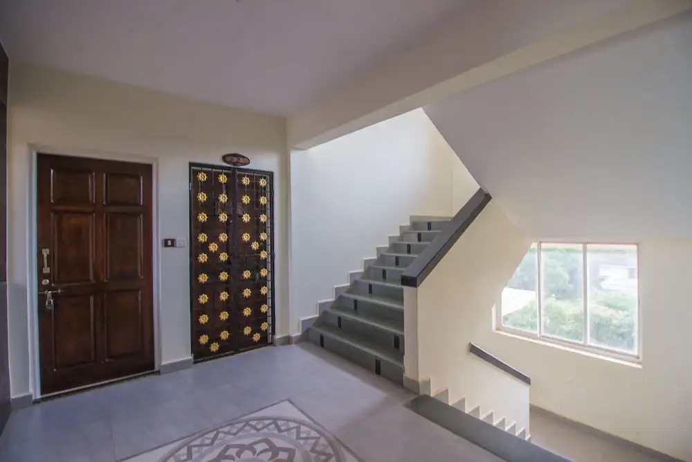 OYO 19954 Home Breezy 2BHK Fatrade