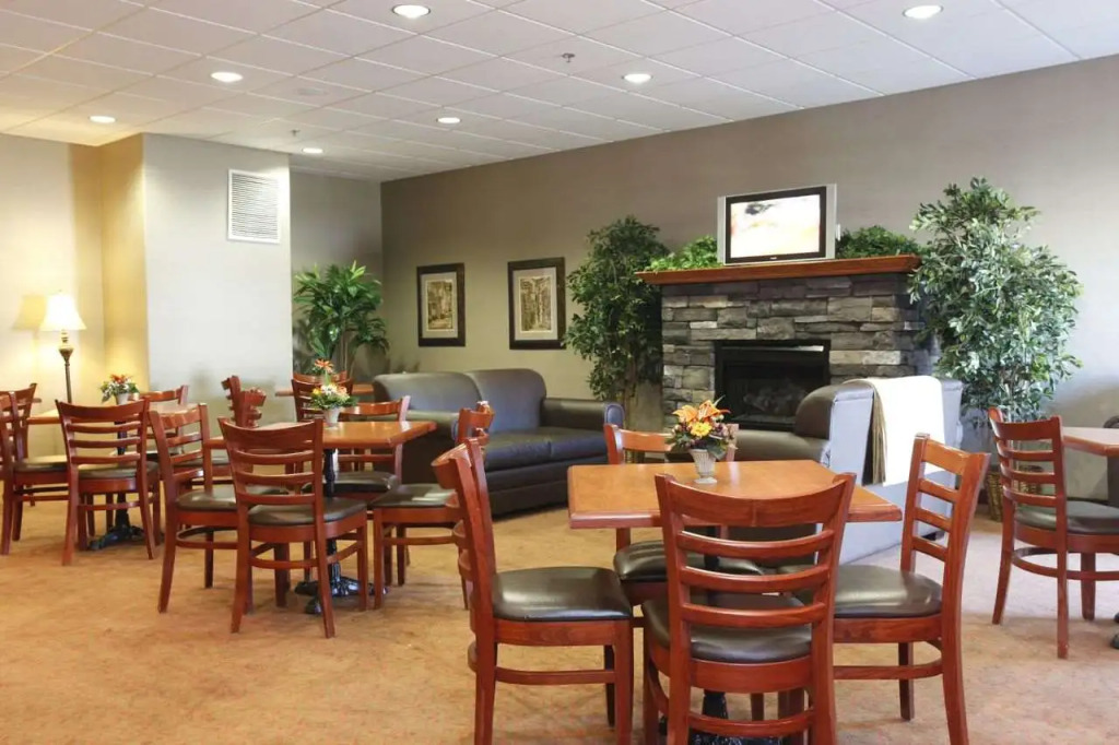 Pomeroy Inn and Suites Dawson Creek