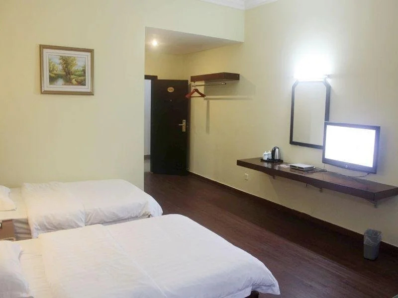 Xingyi Hotel